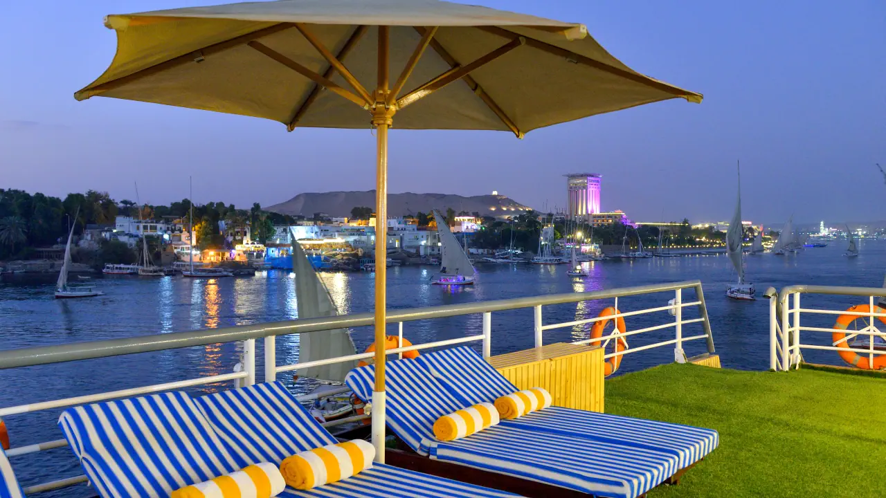 رحلة الباخرة نايل تريجر